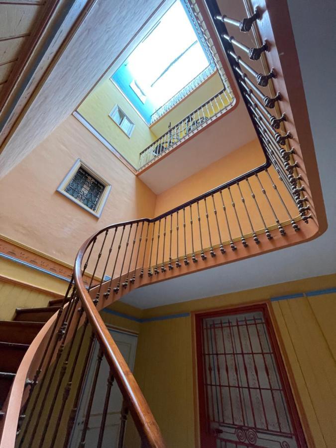 One Bedroom Apartment Place De L'Eglise, セレ エクステリア 写真